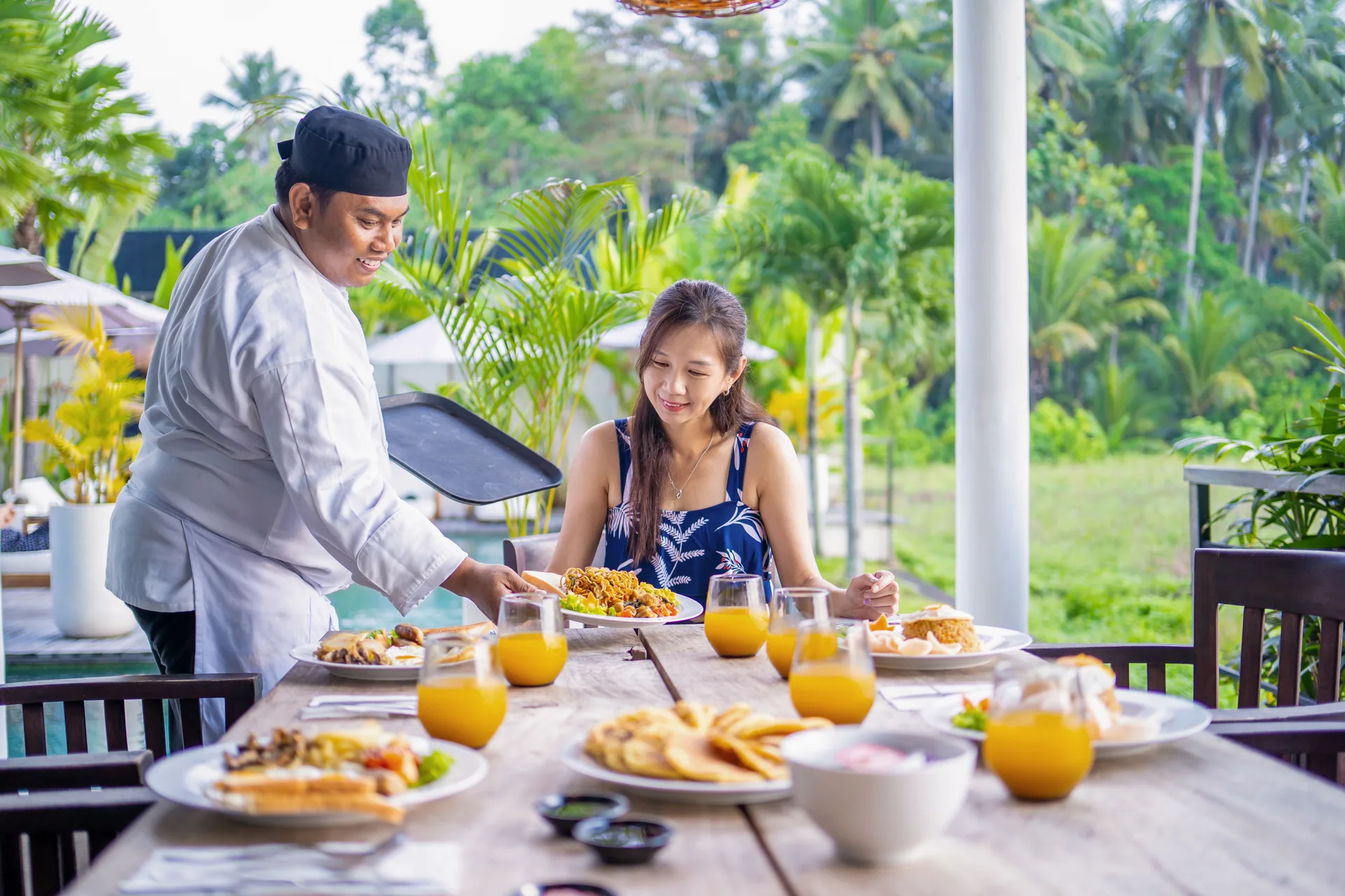 Concierge Services: How to Elevate Your Blue Mountain Chalet Stay