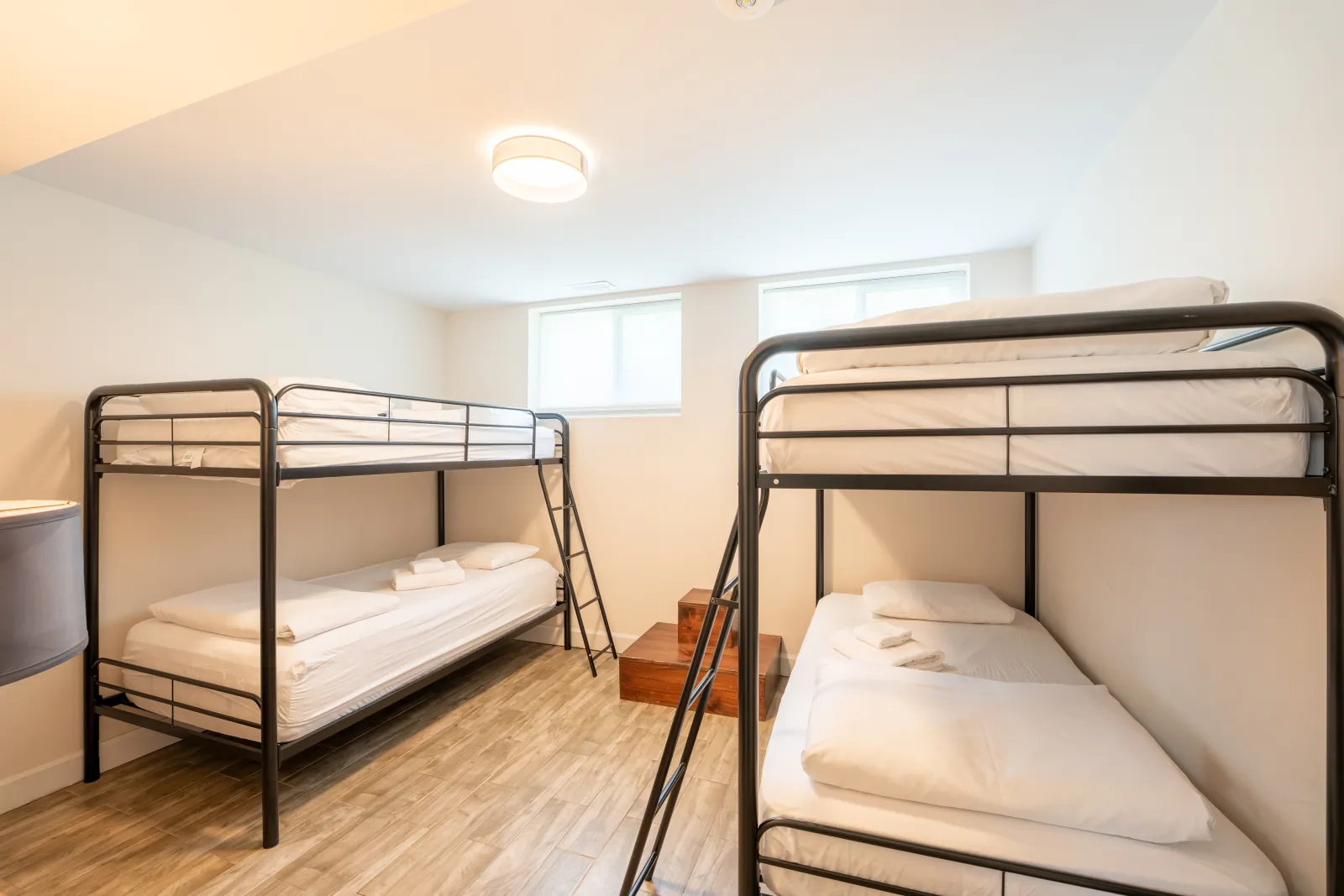 44L — chambre avec lits superposés