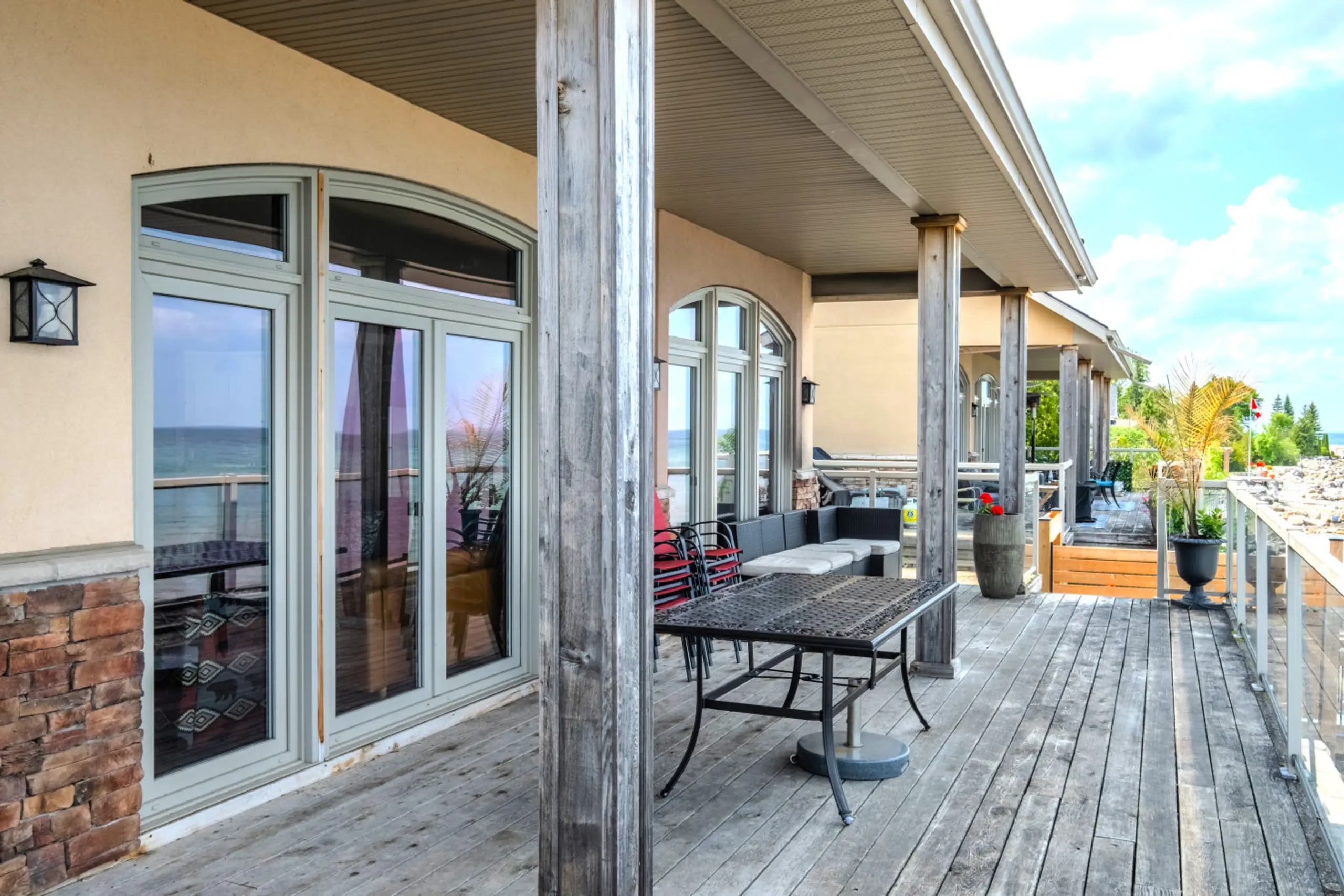 The Aqua Villa - Image 8