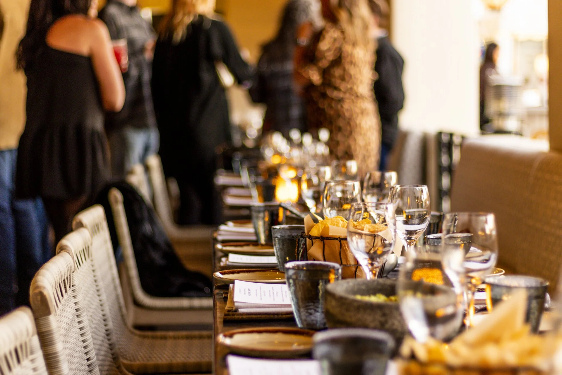 Elegant event table setting